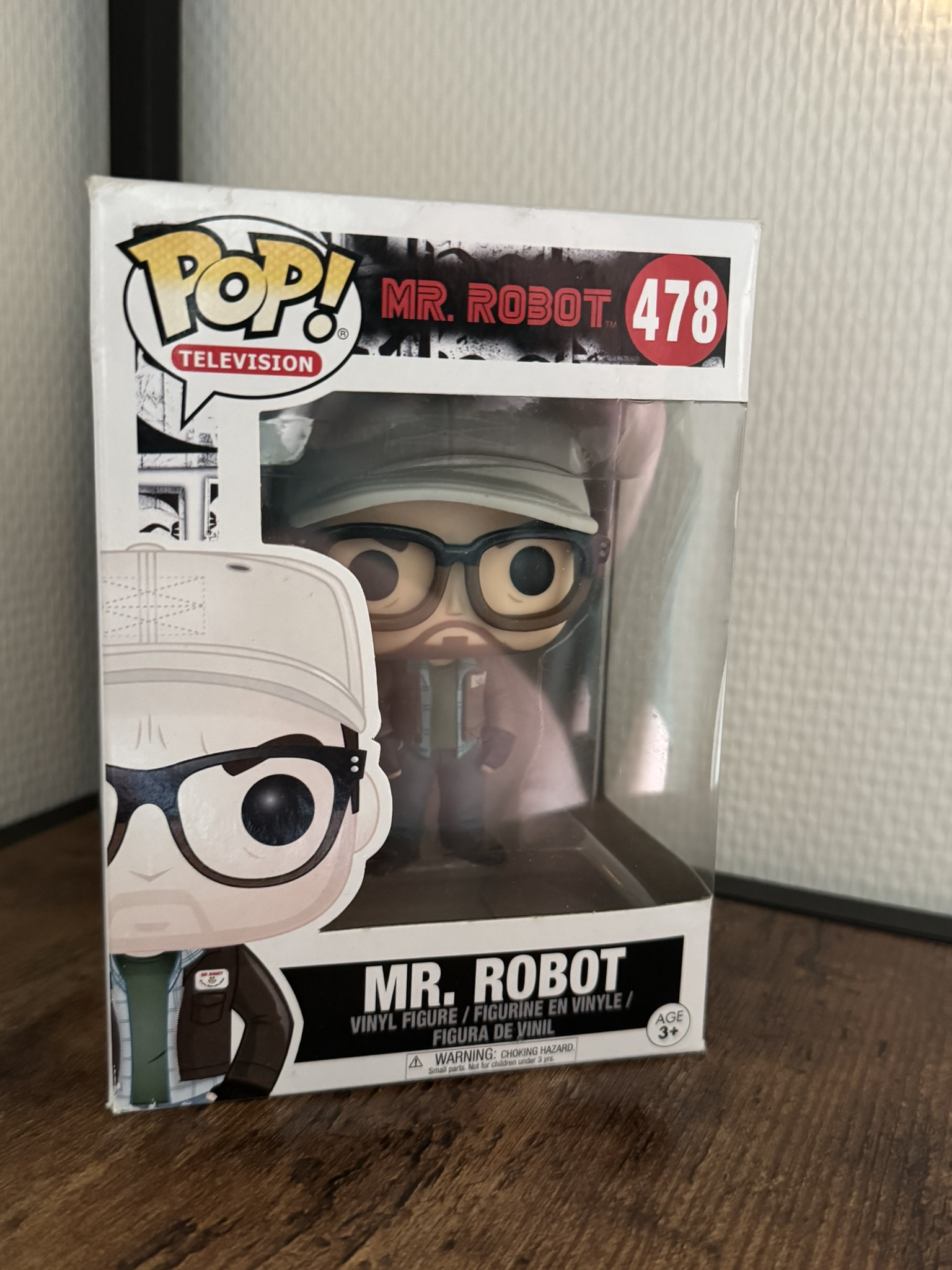 Funko Pop! Mr. Robot #478