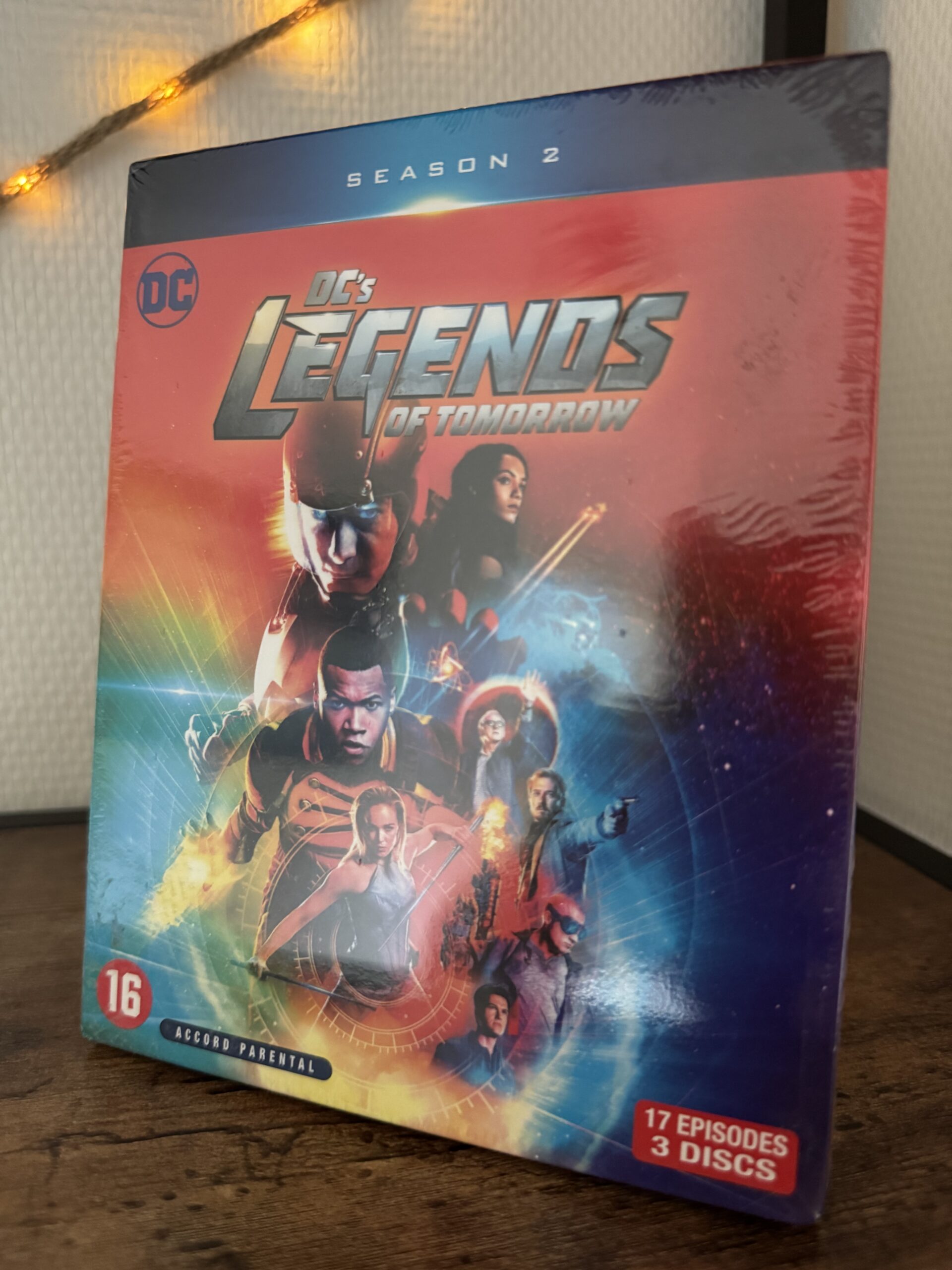 DC’s Legends of Tomorrow – Seizoen 2 (Blu-Ray)